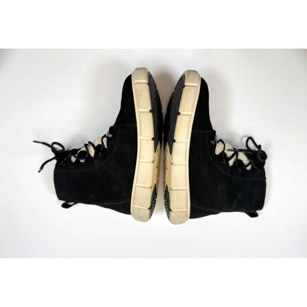 Sorel pre owned